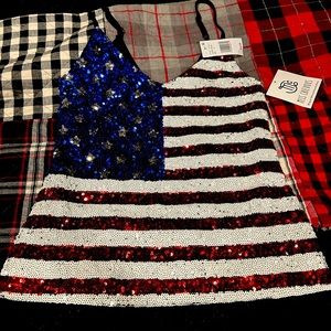 Absolutely gorgeous top sequins American flag